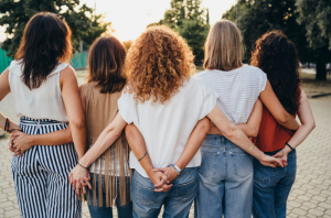 Leia mais sobre o artigo Consulado da Mulher abre inscrições para o edital Multiplica por Elas 2025
