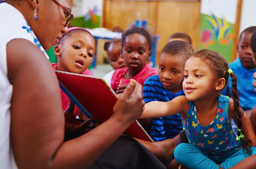 No momento, você está visualizando AXIA e Instituto Phomenta selecionam 40 ONGs para programa de formação em educação e geração de renda
